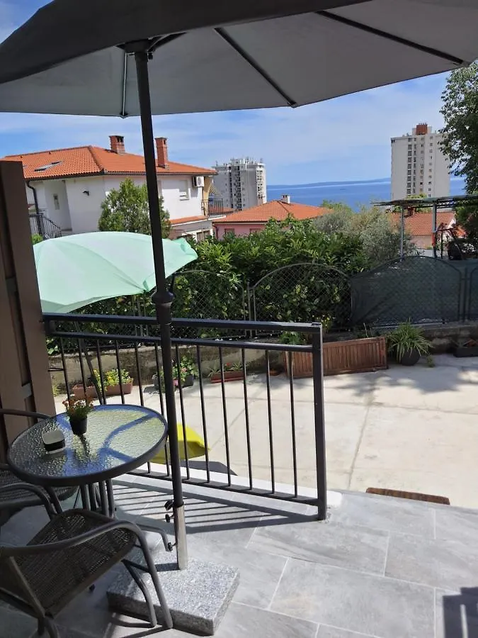 Apartman Sandra Rijeka 0*,  Croácia